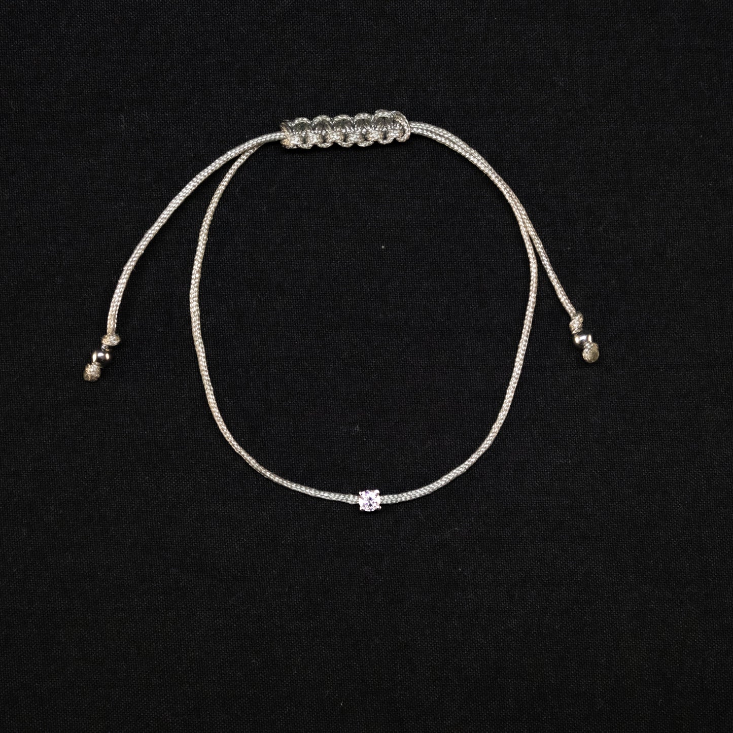 Round Diamond Wearing String